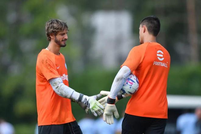 利用暂停 利用暂停