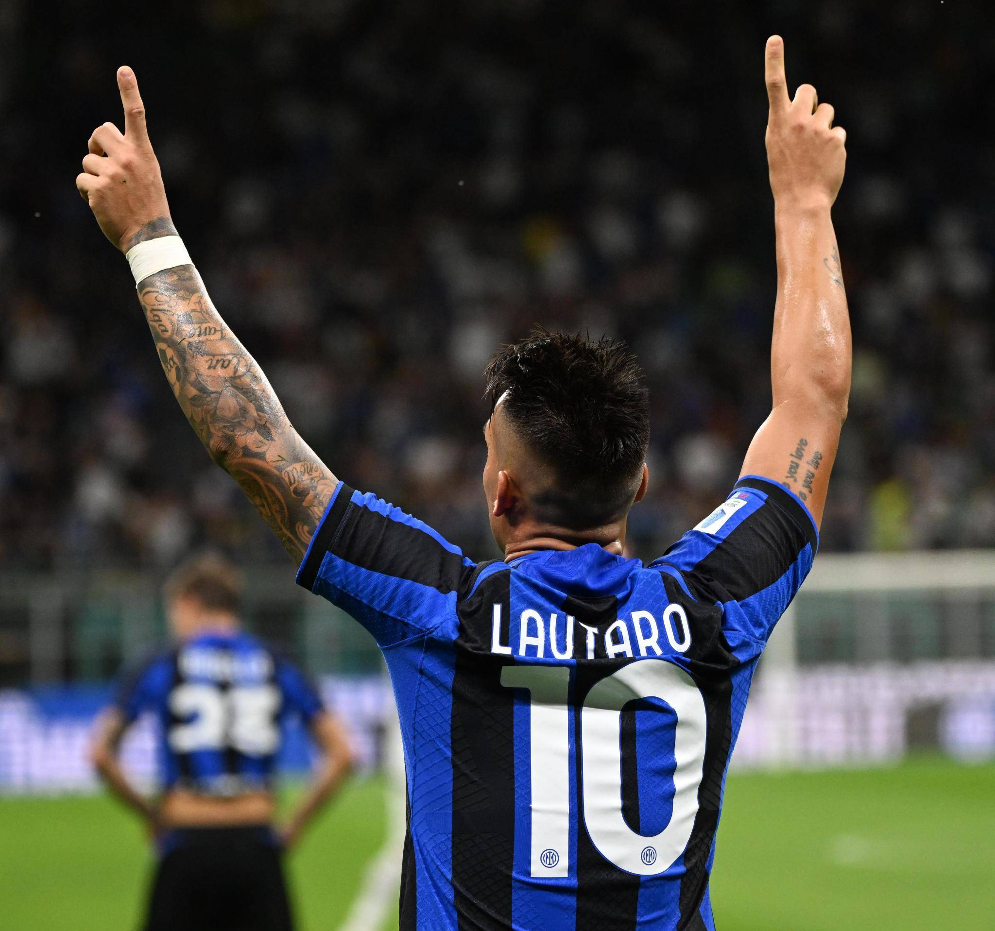 焦于三个层 焦于三个层