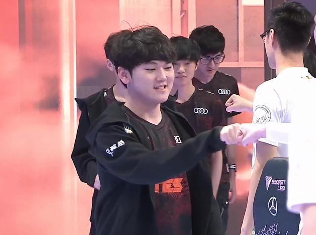 r的职业形 r的职业形