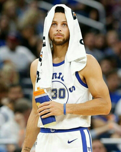 不是与AI 不是与AI